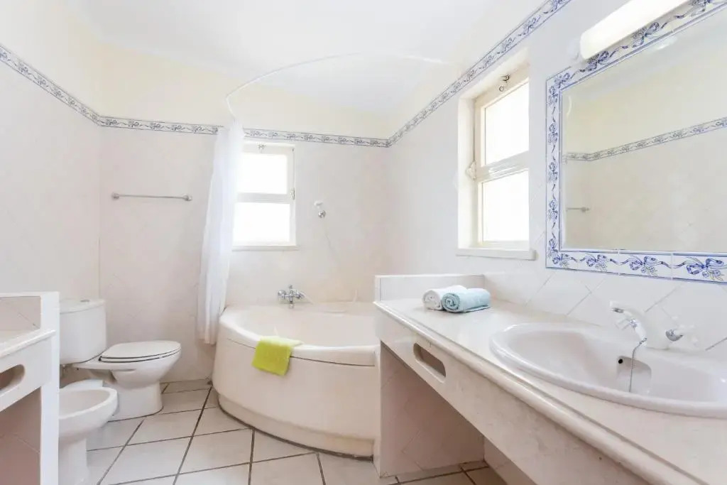 Helmar by Algarve Villa Holidays