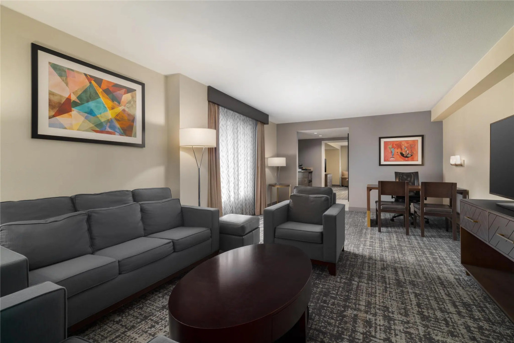 Embassy Suites by Hilton Laredo
