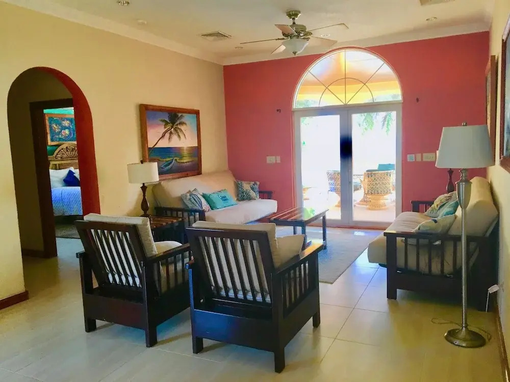 Blue Parrot Beach House