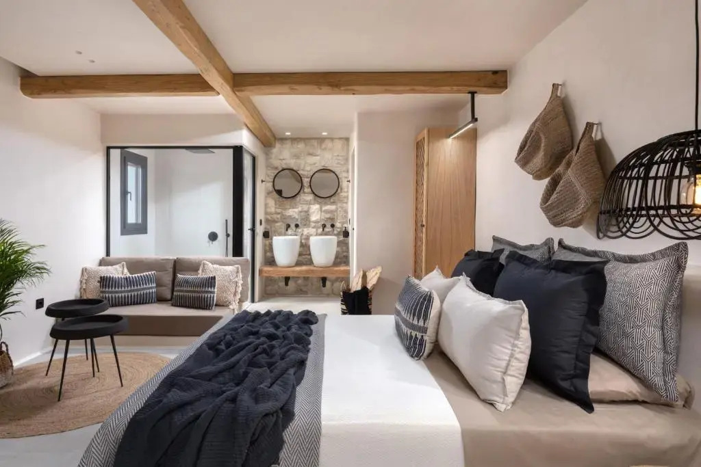 Emery Suites