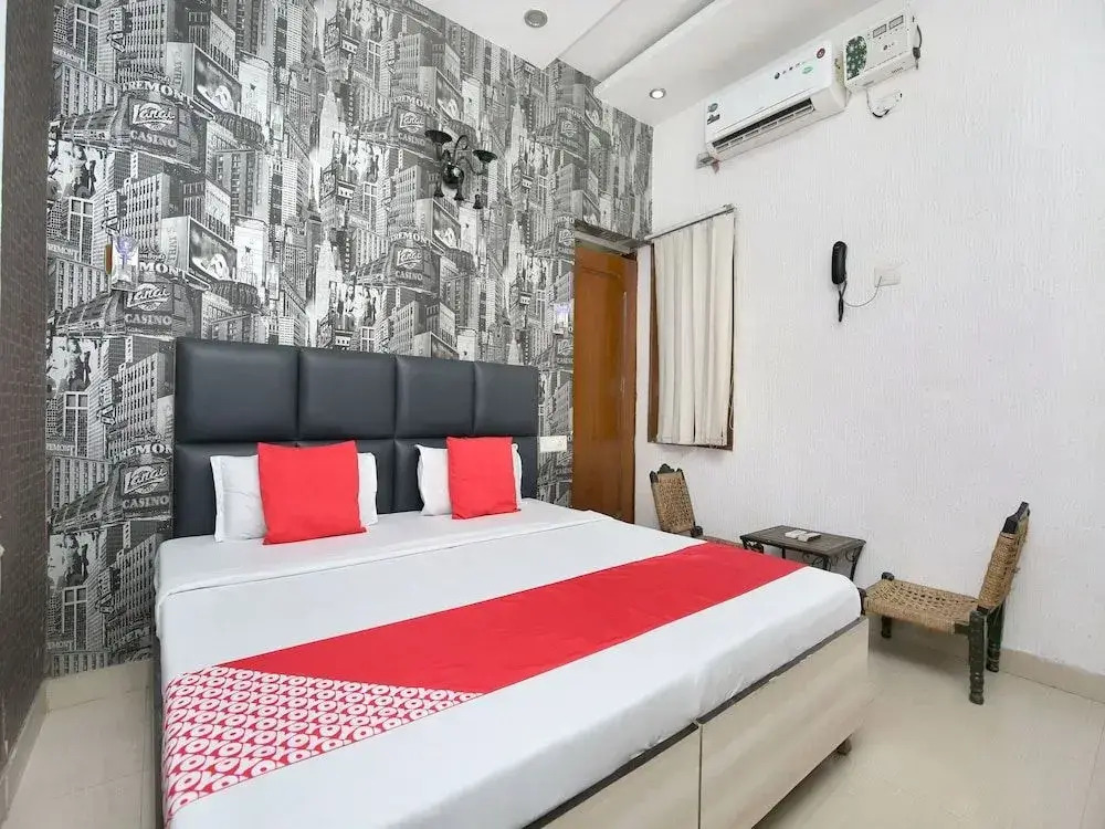 Hotel Kabir Residency-4 MIN WALK TO GOLDEN TEMPLE