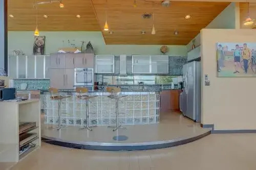 Alizes-River View-AC-6BR/4BA