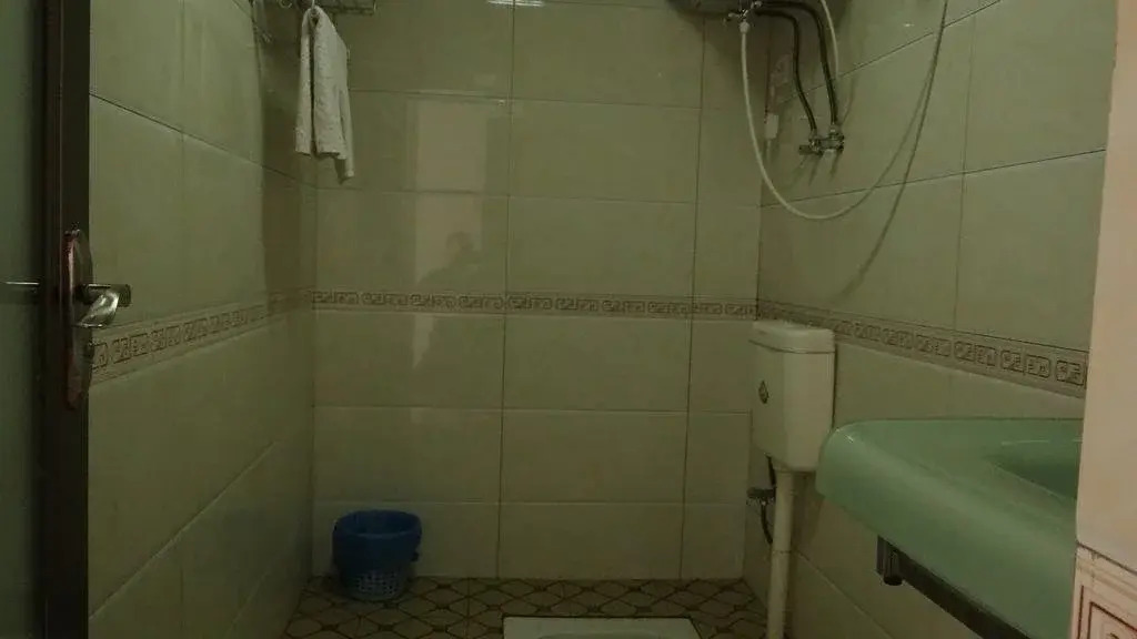 Emeishan Jintong Inn