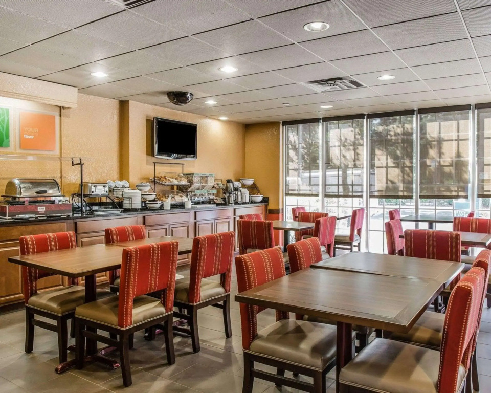 Comfort Inn & Suites Lakeland North I-4