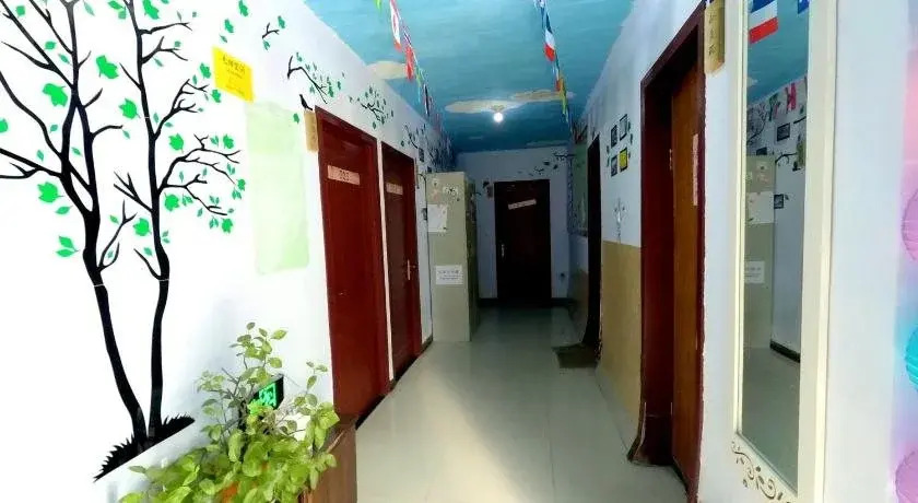 First Met Hostel