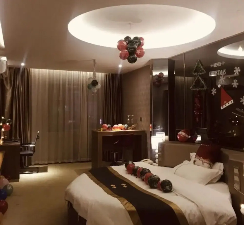 Super 8 Hotel Guangzhou Jiahe Jiangxia Metro Station Branch