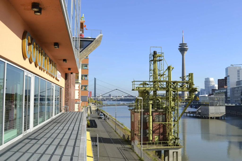 Courtyard by Marriott Duesseldorf Hafen
