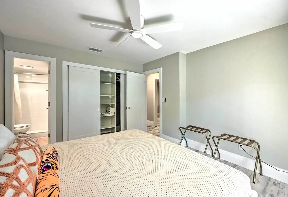Home Close to Naples Beach - Pets Welcome!