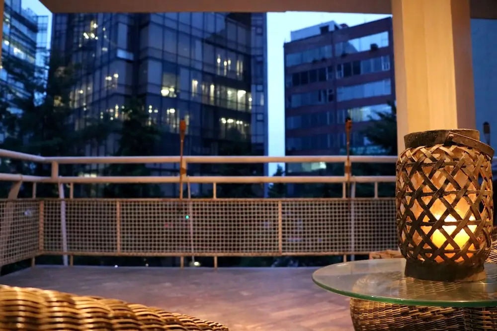 Shunya Apartment