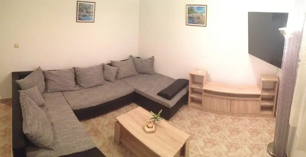 Family Apartment with barbecue