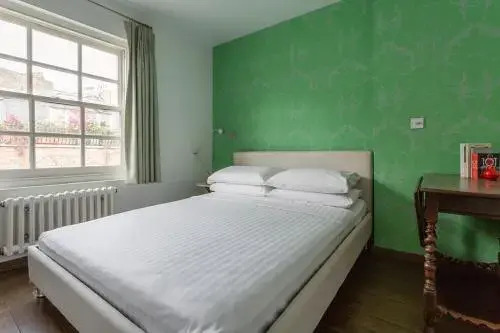 Rutland Mews South by Onefinestay
