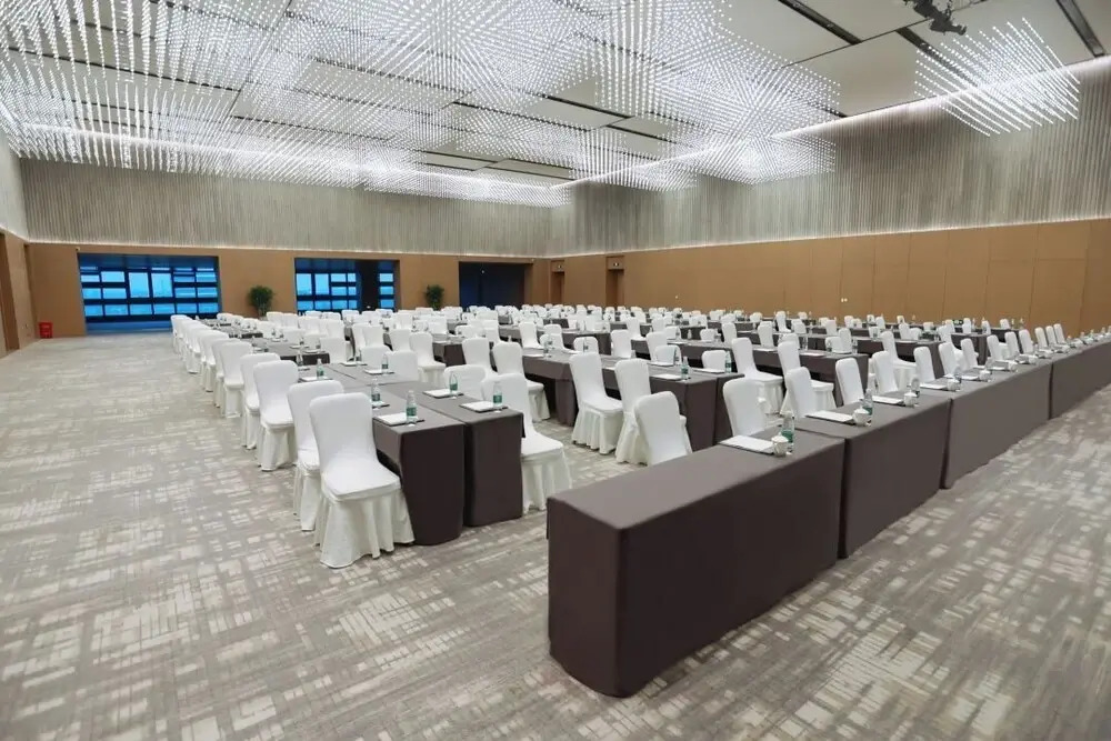 Sunstone Plaza Hotel