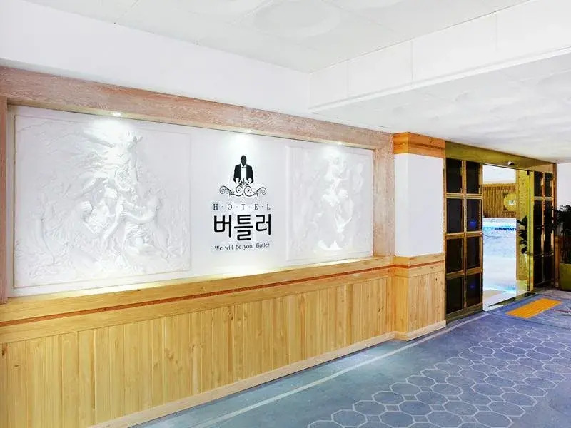 Hotel Butler