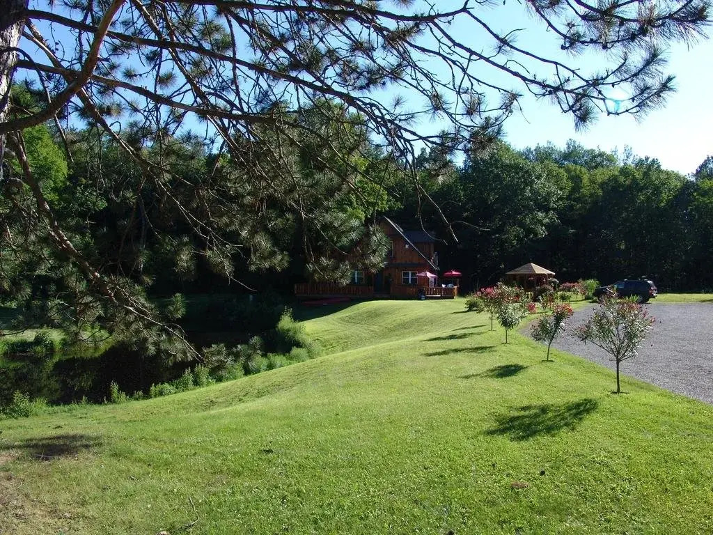 The Highlands Motel