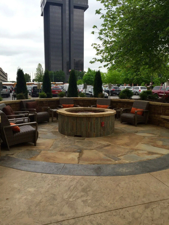 University Plaza Hotel