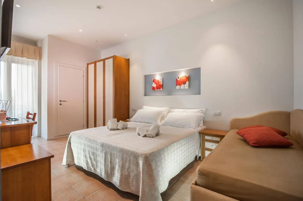 Hotel Pacific