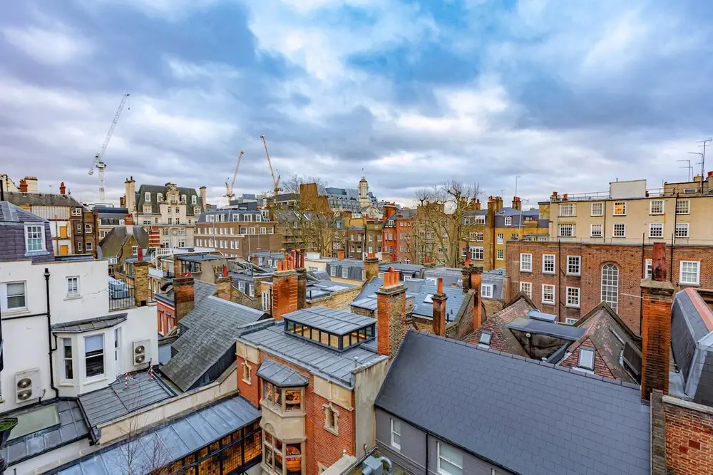 Elegant Three-bed Marylebone Flat Near Oxford Circus!