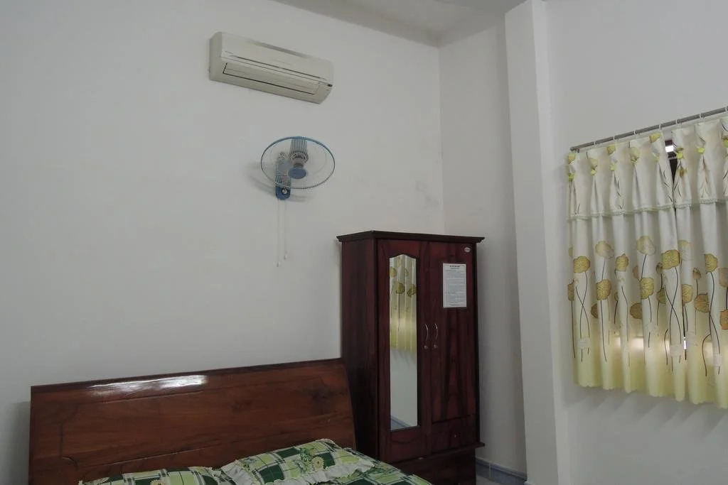 Nhà Nghỉ Hồng Xuân