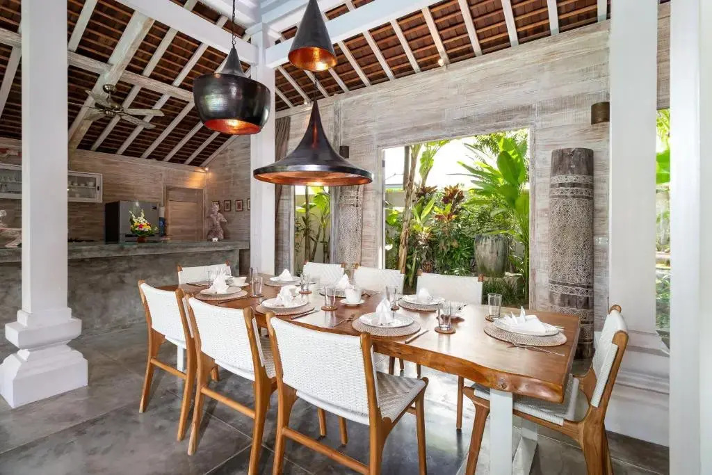 Peaceful 4 Bedrooms Private Pool Villas Rice Field View