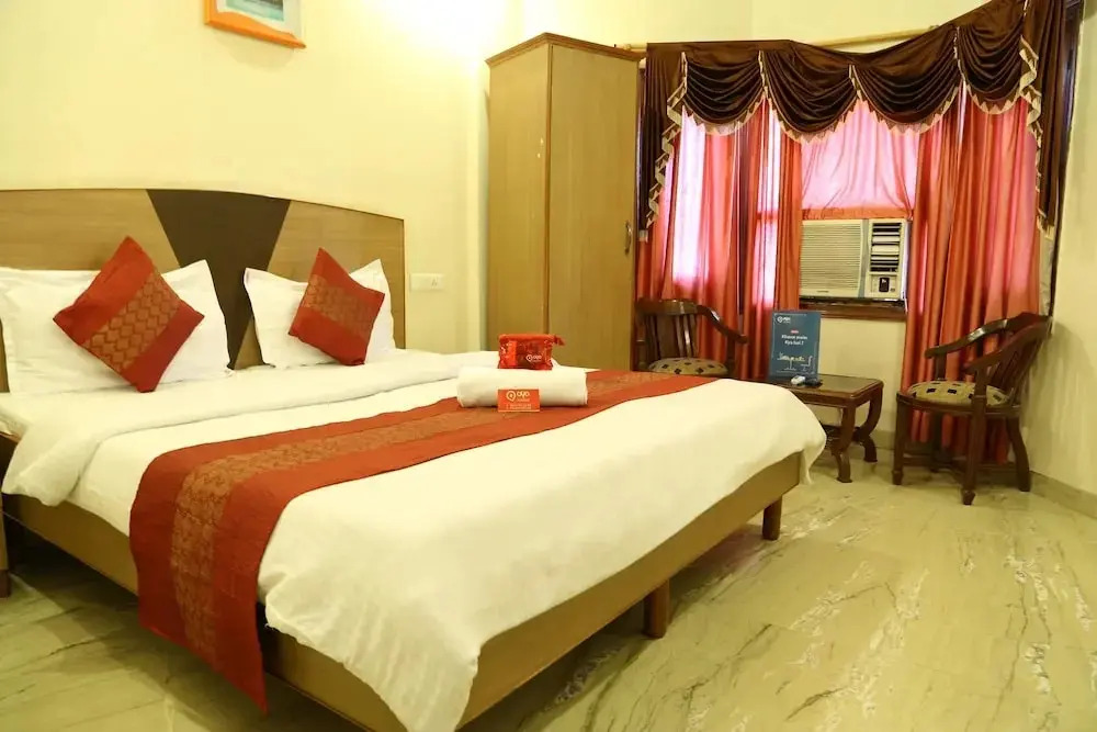 Hotel G K President