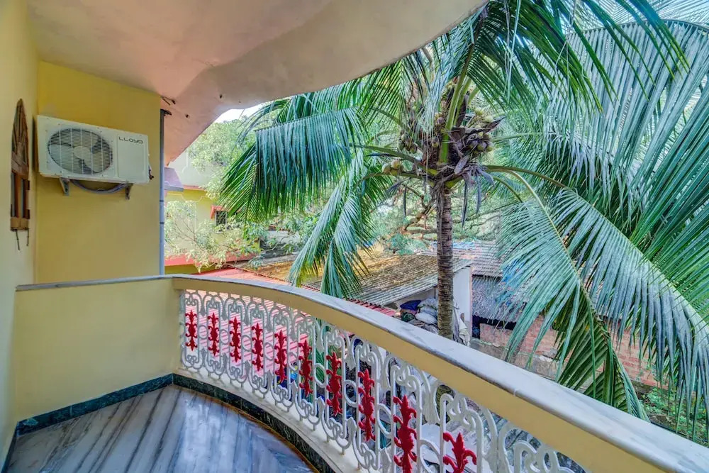 OYO 19757 Home Divine 3bhk Mandrem