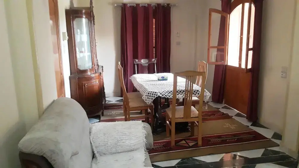 Memnon House