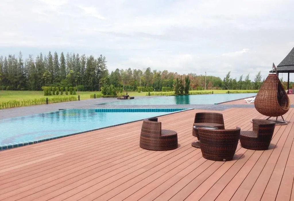 Sunrise Lagoon Hotel And Golf