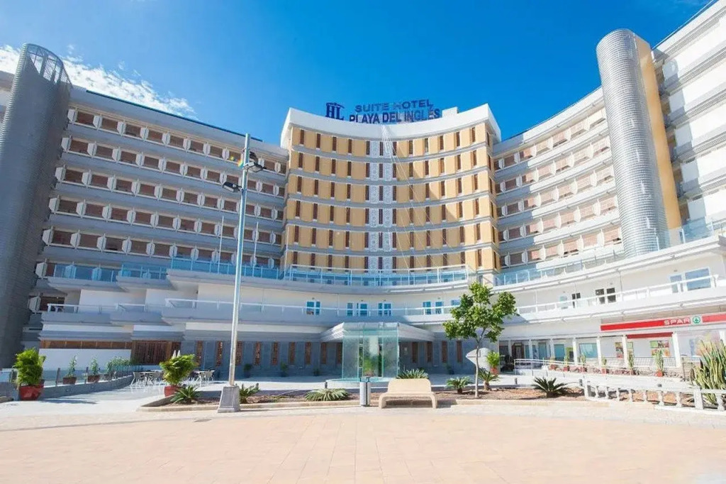 HL Suites Nardos - Only Adults