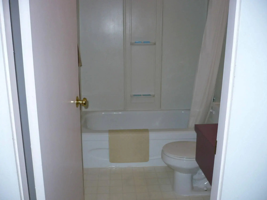 Hospitality Courtyard Inn