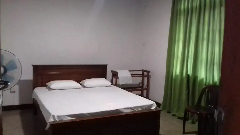 The Lotus Blue - Hostel