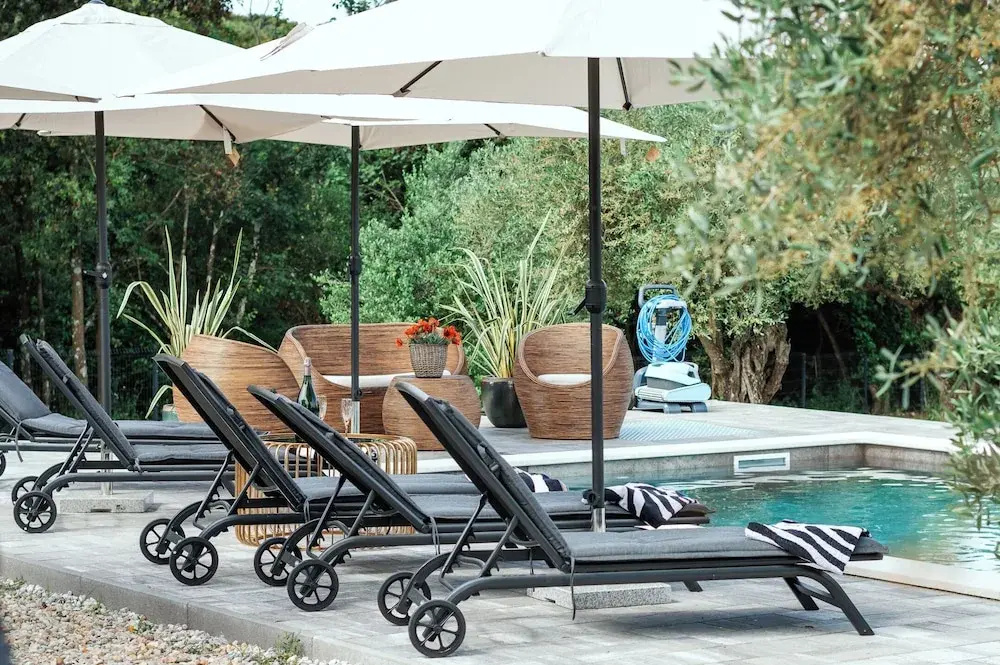Olive Garden Paradise with Swimming pool