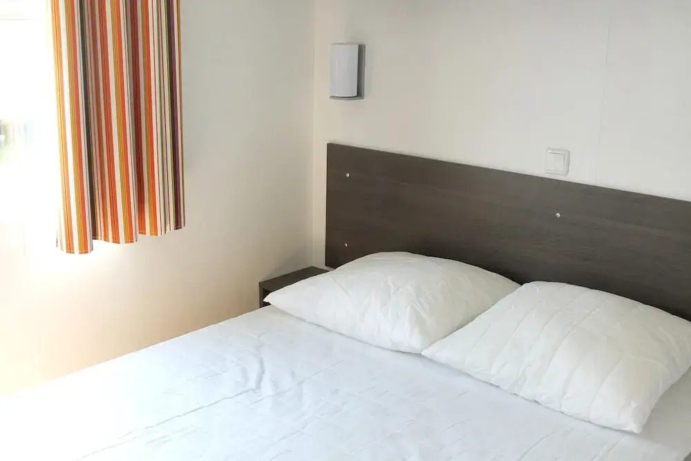 Bungalow With 3 Bedrooms in Les Mathes, With Shared Pool, Furnished Garden and Wifi - 2 km From the Beach