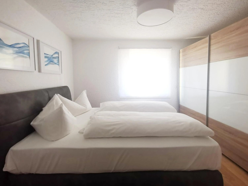 The Seefeld Retreat - Central Family Friendly Chalet - Mountain Views