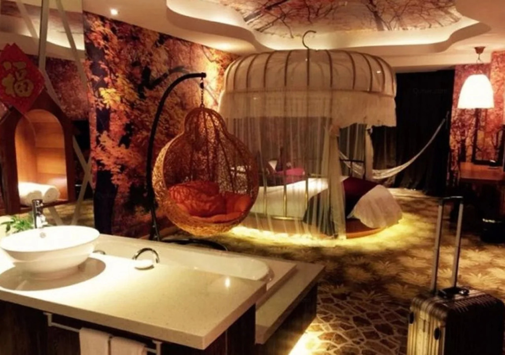 Grand Nest Hotel
