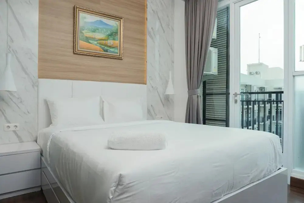 Pleasant 1br Apartment at Puri Orchard