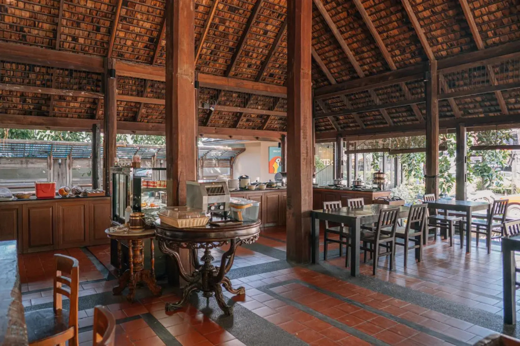 Inpawa Hotel
