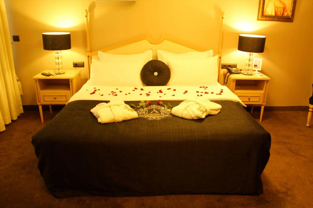 Ada Life Hotel