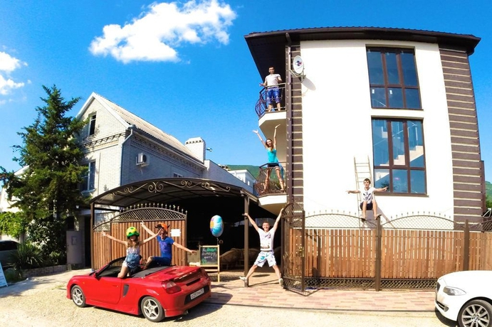 Амигос