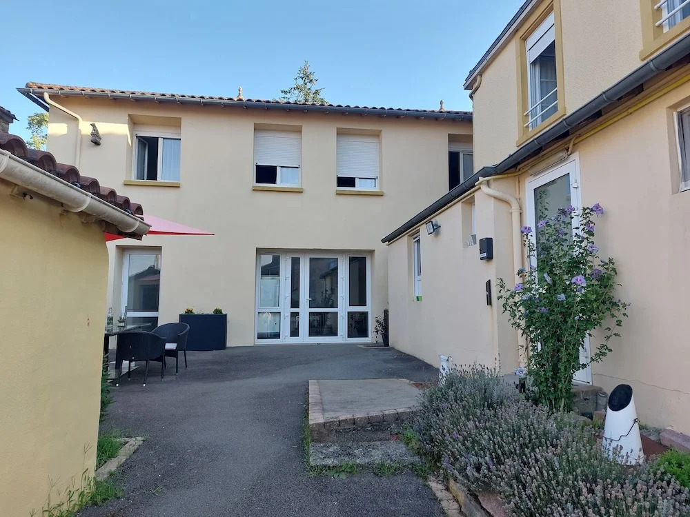 Le 120 - Groupe Logis Hotels - Ex Auberge la Terrasse