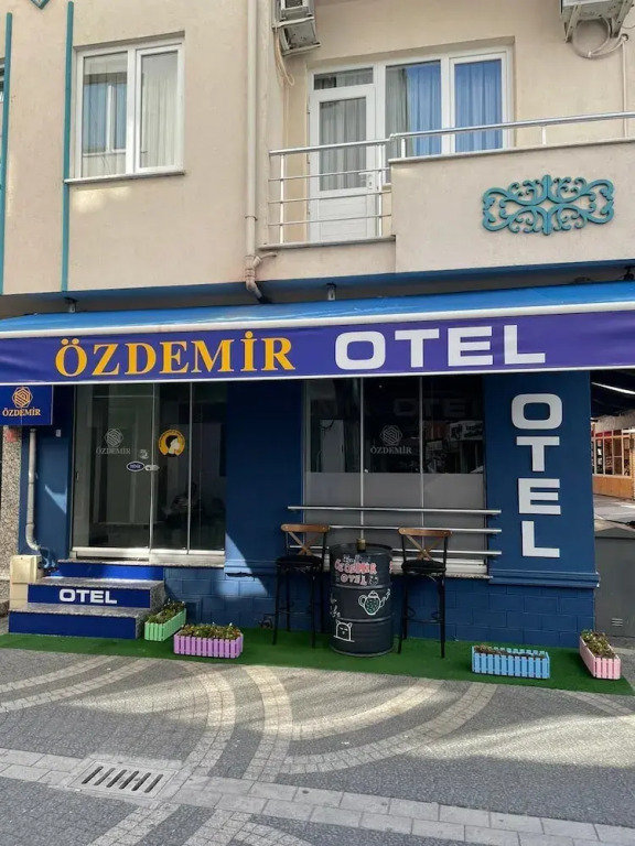 Özdemir Otel