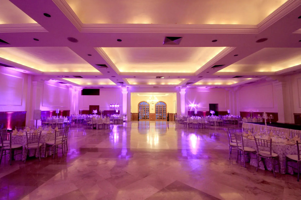 Holiday Inn Monclova by IHG