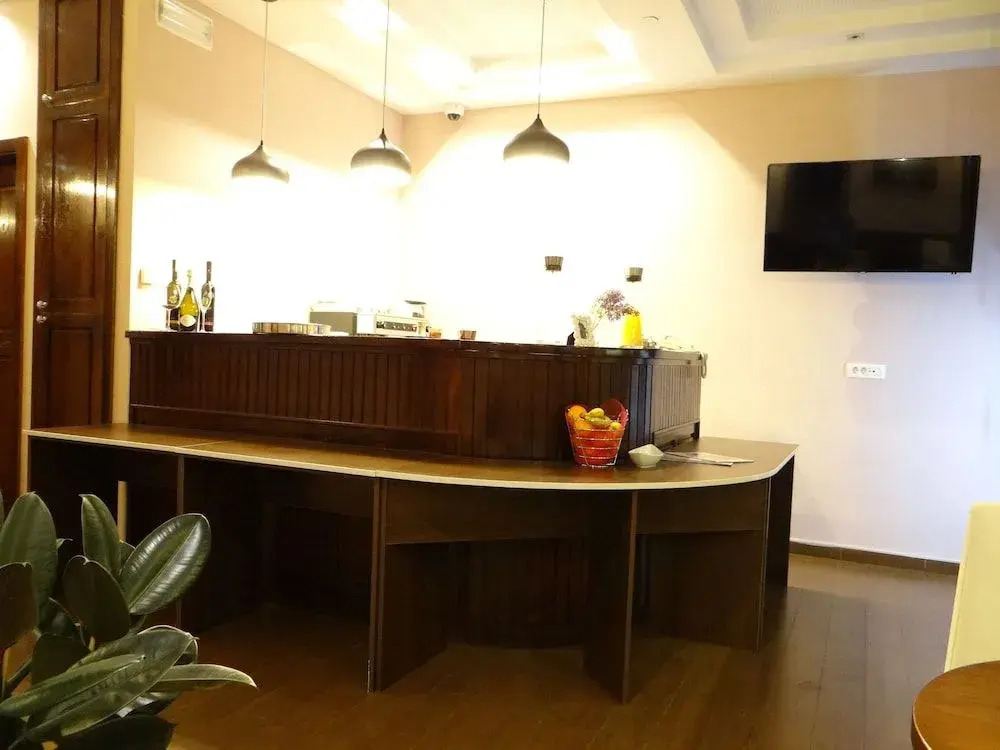 Hotel Royal Gold City - Hotel Ruža