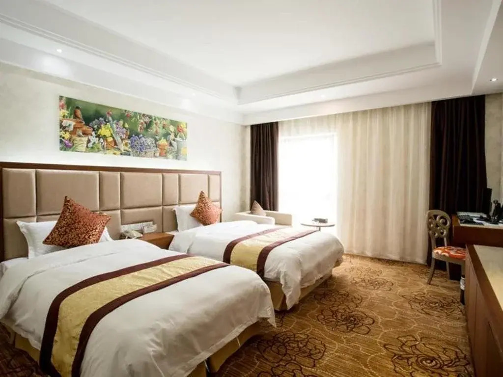 Ningbo Heshen Hotel