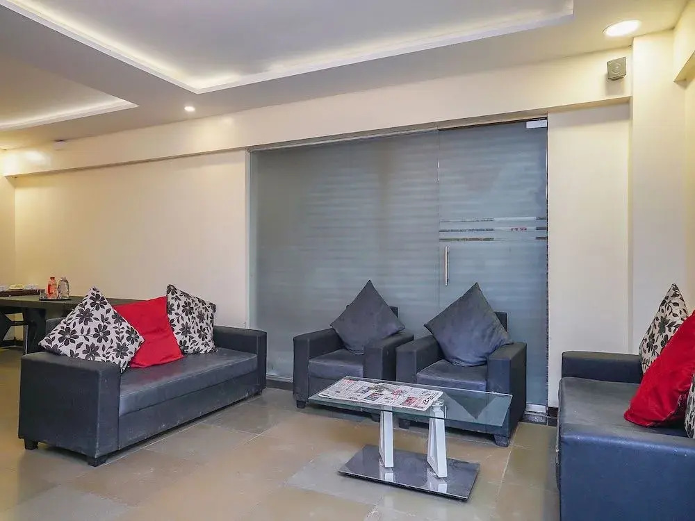 OYO 24491 SilverKey Kharadi
