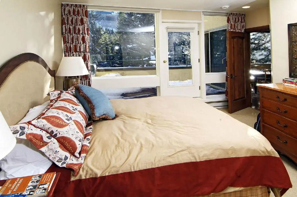 Lodge at Lionshead