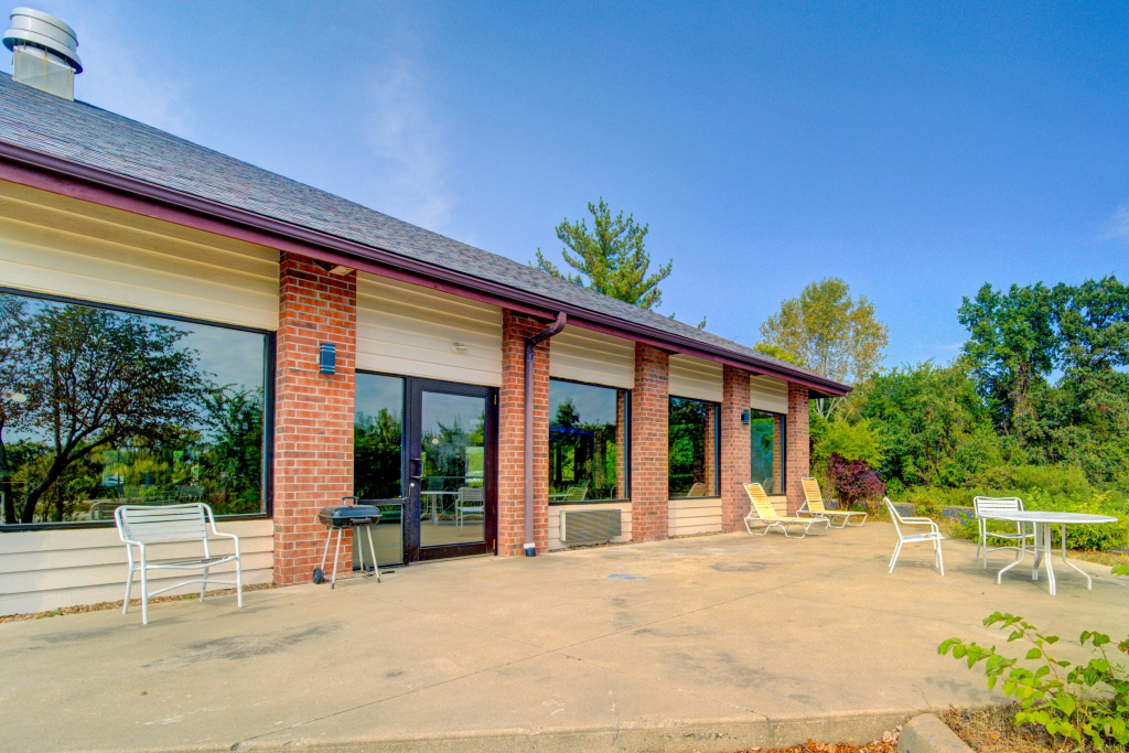 Capital O Amerihost Inn and Suites Fulton Hwy 54 MO