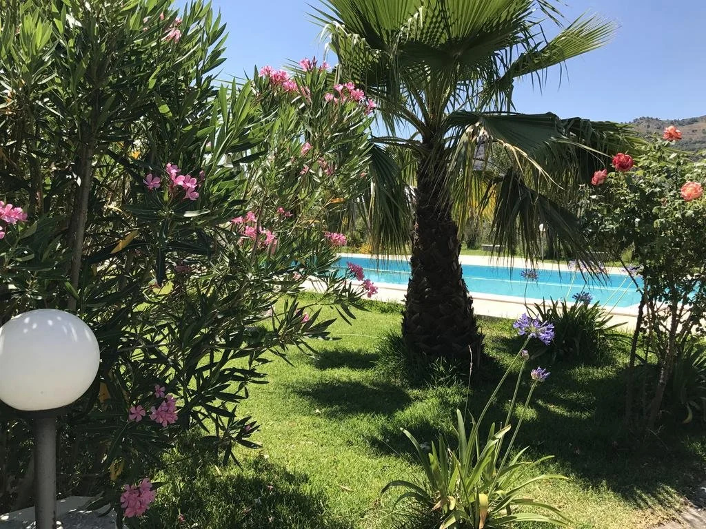 Villa Uliveto