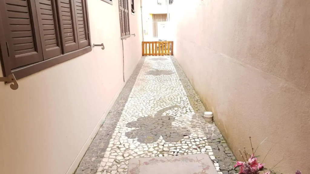 FLAT COM AR COND. WI-FI TV a CABO PERTO DA PRAIA
