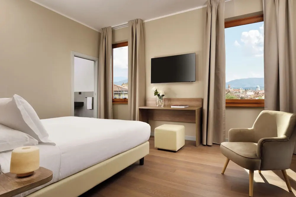 Essence Hotel