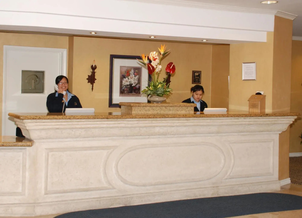 Oakland Airport Executive Hotel